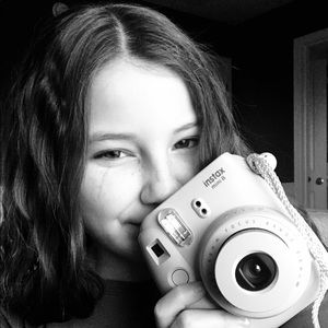 Meet your Posher, Avry